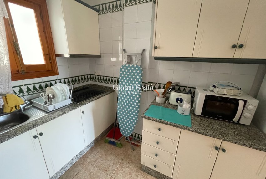 Wederverkoop - APPARTEMENT -
LA MATA - Costa Blanca
