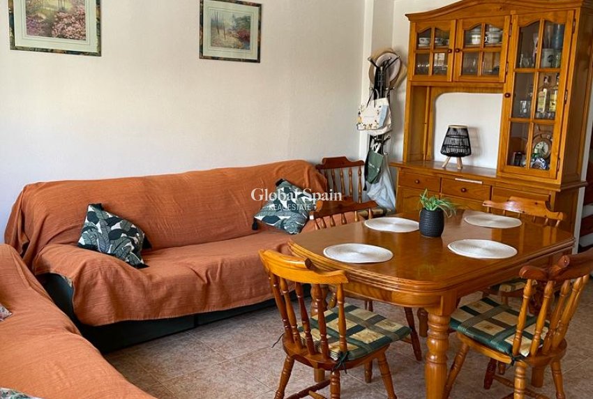 Wederverkoop - APPARTEMENT -
LA MATA - Costa Blanca