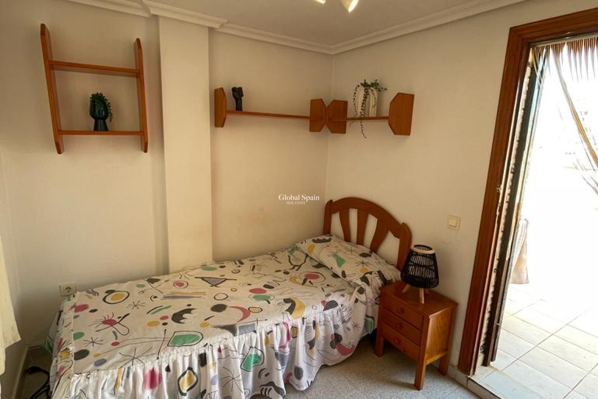 Wederverkoop - APPARTEMENT -
LA MATA - Costa Blanca