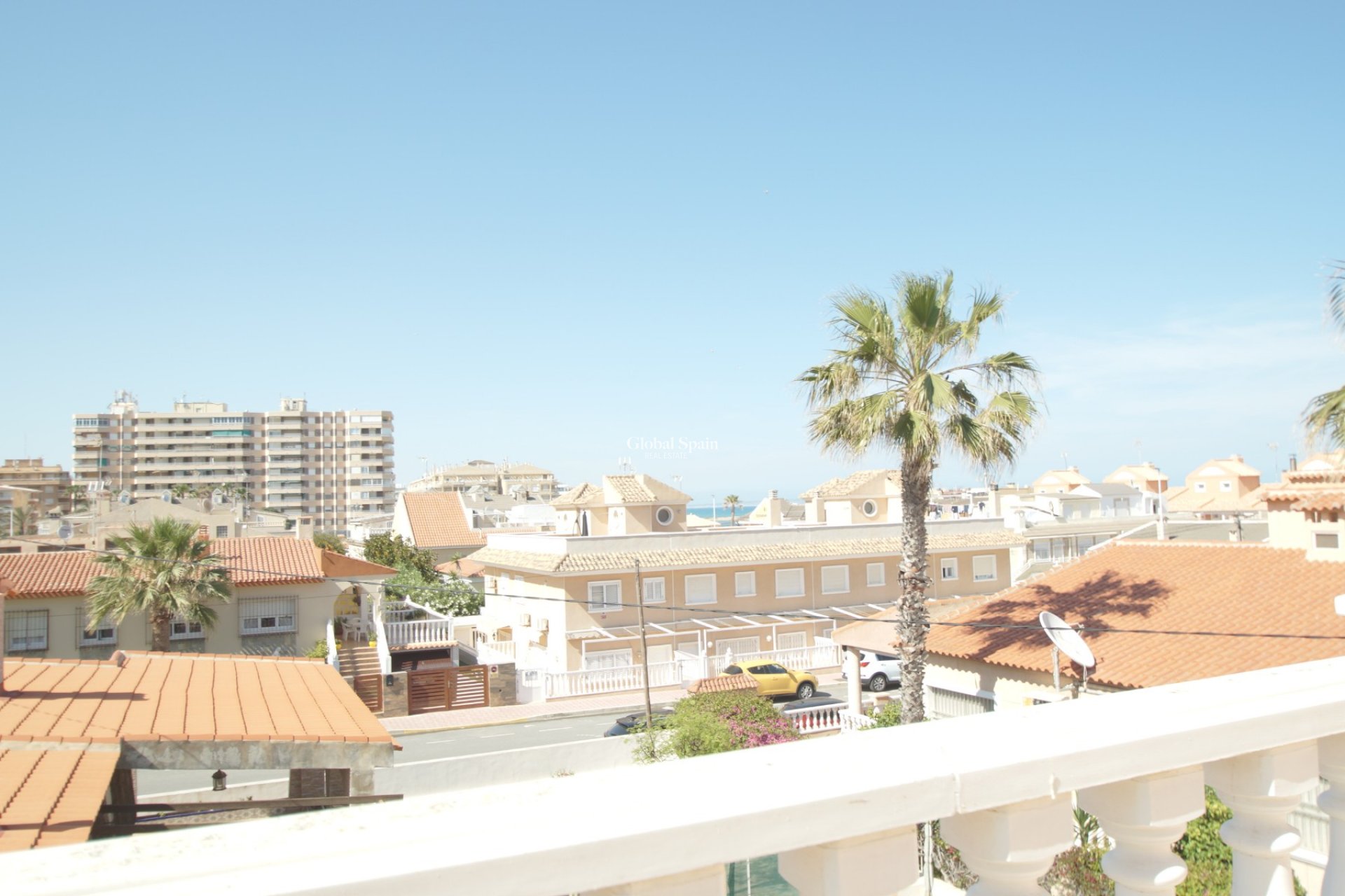 Wederverkoop - APPARTEMENT -
LA MATA - Costa Blanca