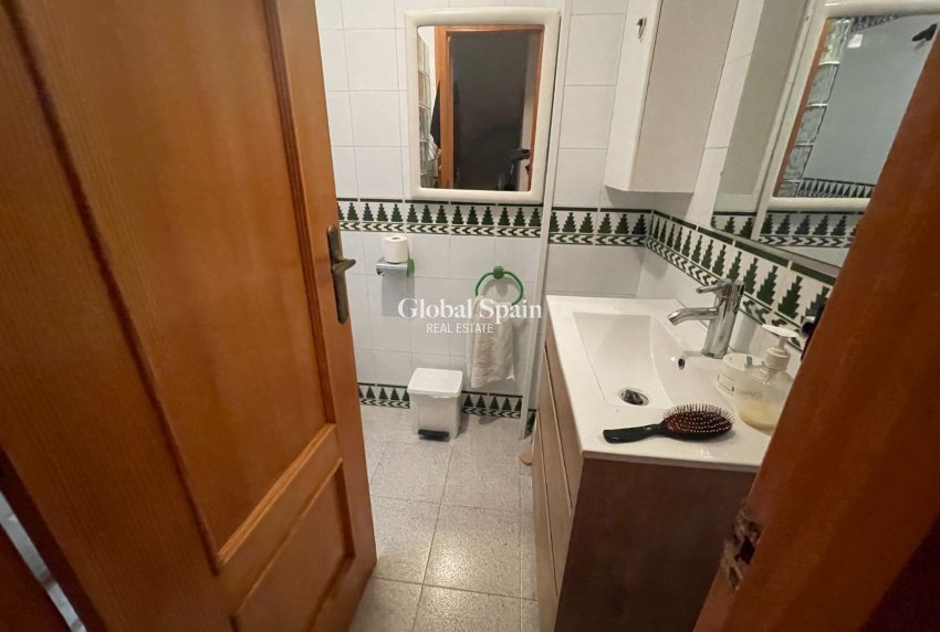 Wederverkoop - APPARTEMENT -
LA MATA - Costa Blanca