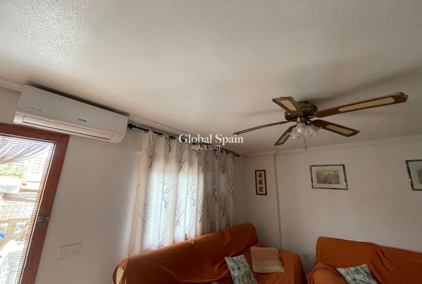 Wederverkoop - APPARTEMENT -
LA MATA - Costa Blanca