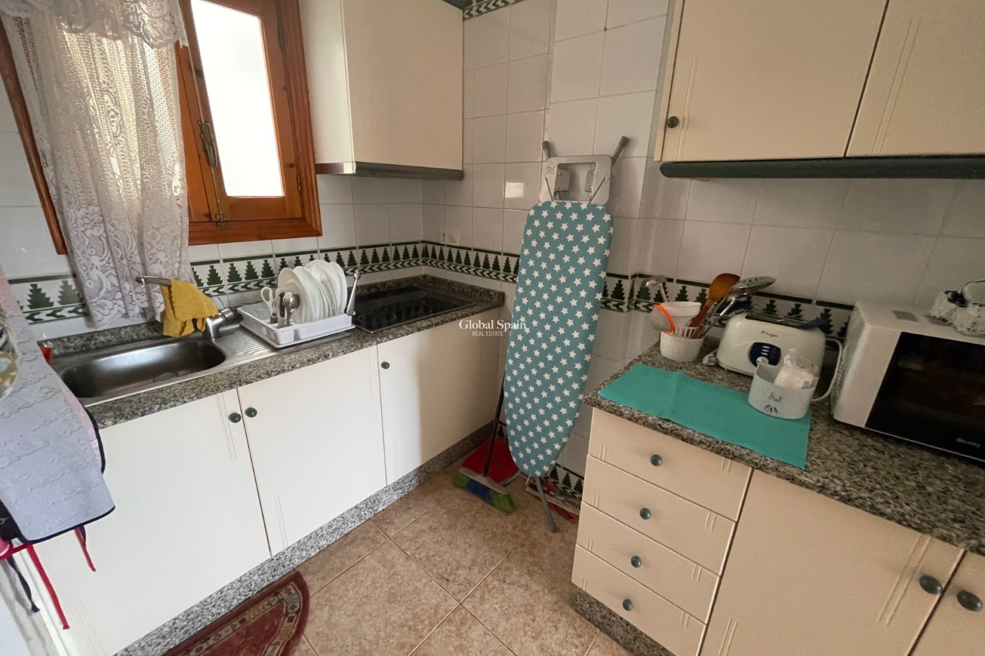 Wederverkoop - APPARTEMENT -
LA MATA - Costa Blanca
