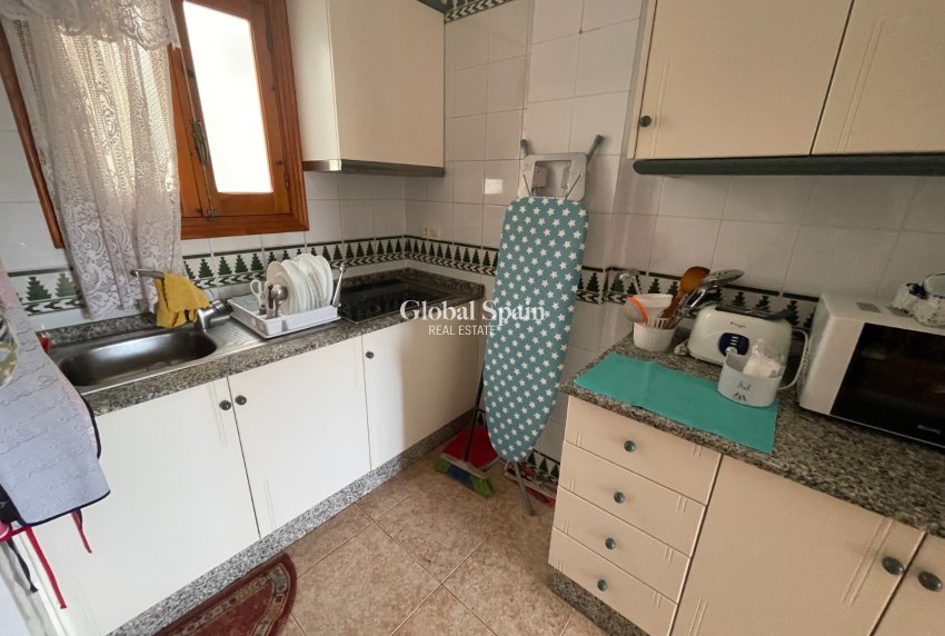 Wederverkoop - APPARTEMENT -
LA MATA - Costa Blanca