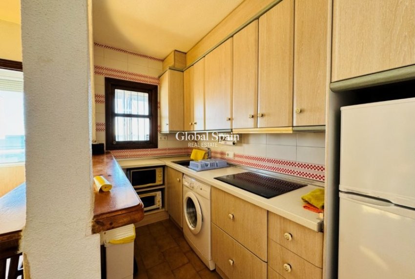 Wederverkoop - APPARTEMENT -
LA MATA - Costa Blanca