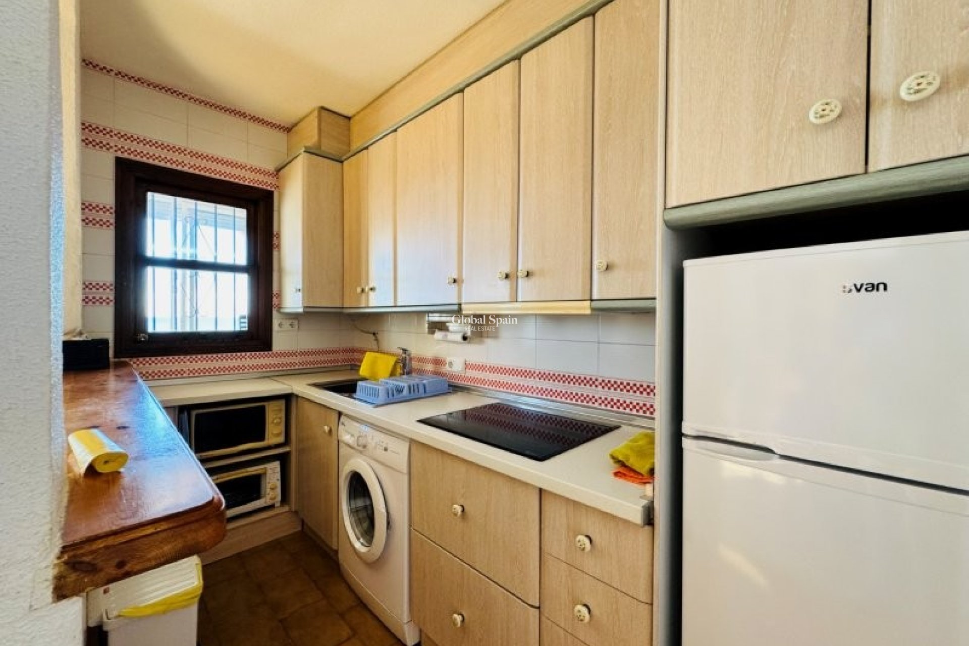 Wederverkoop - APPARTEMENT -
LA MATA - Costa Blanca