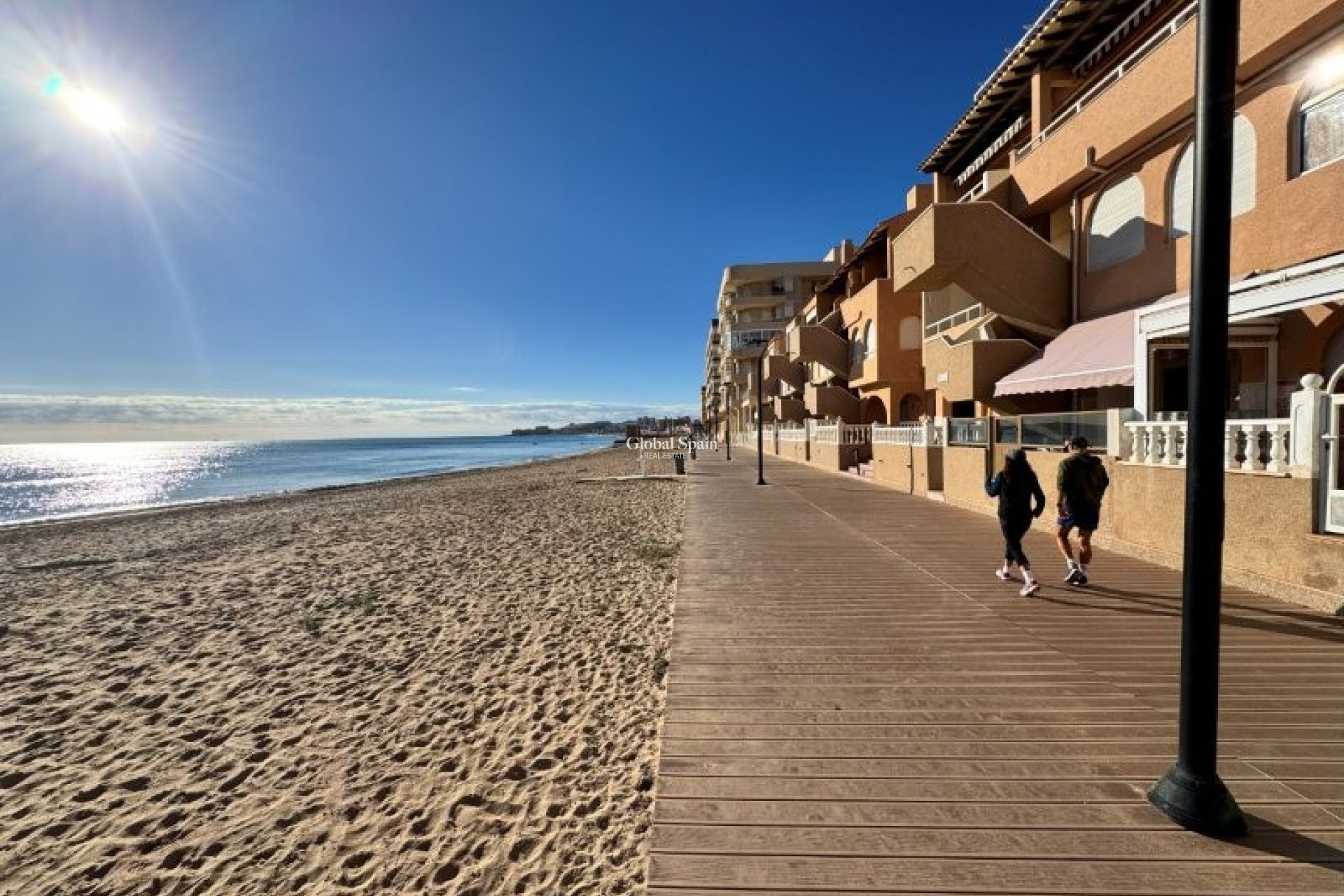 Wederverkoop - APPARTEMENT -
LA MATA - Costa Blanca