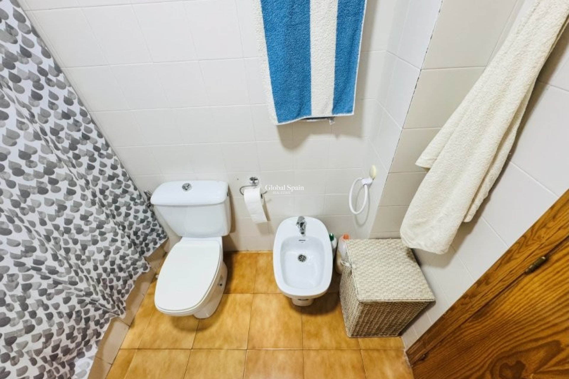 Wederverkoop - APPARTEMENT -
LA MATA - Costa Blanca