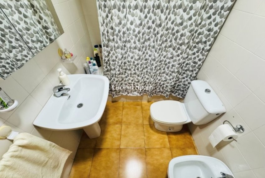 Wederverkoop - APPARTEMENT -
LA MATA - Costa Blanca