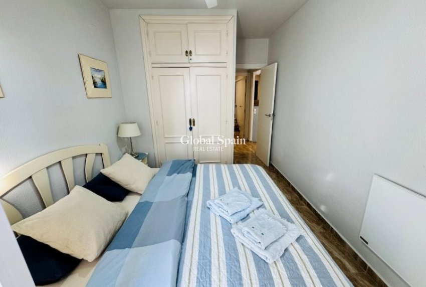Wederverkoop - APPARTEMENT -
LA MATA - Costa Blanca