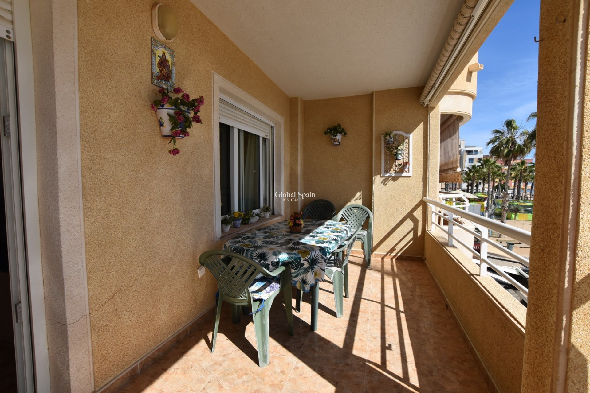 Wederverkoop - APPARTEMENT -
LA MATA - Costa Blanca