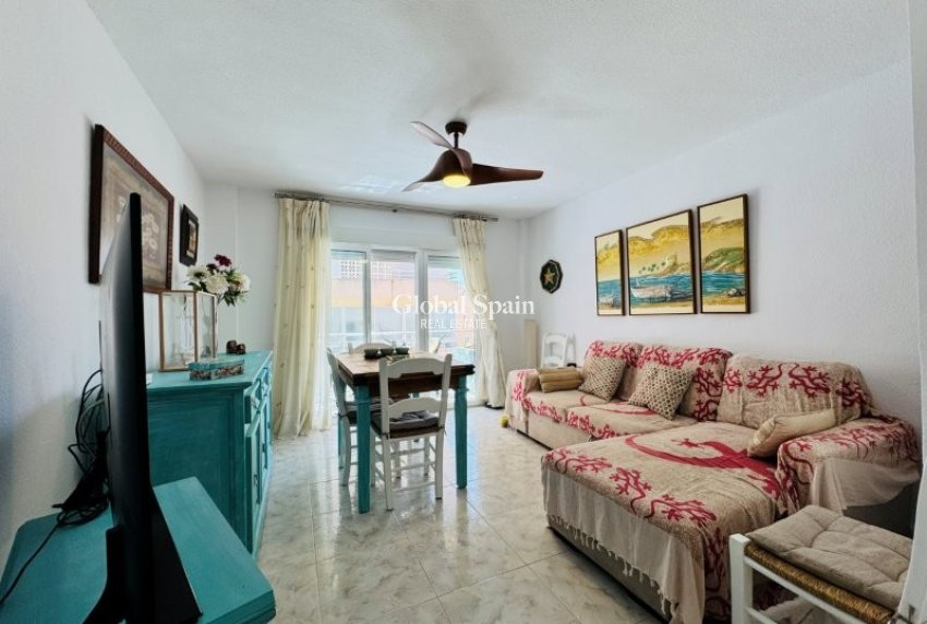 Wederverkoop - APPARTEMENT -
LA MATA - Costa Blanca