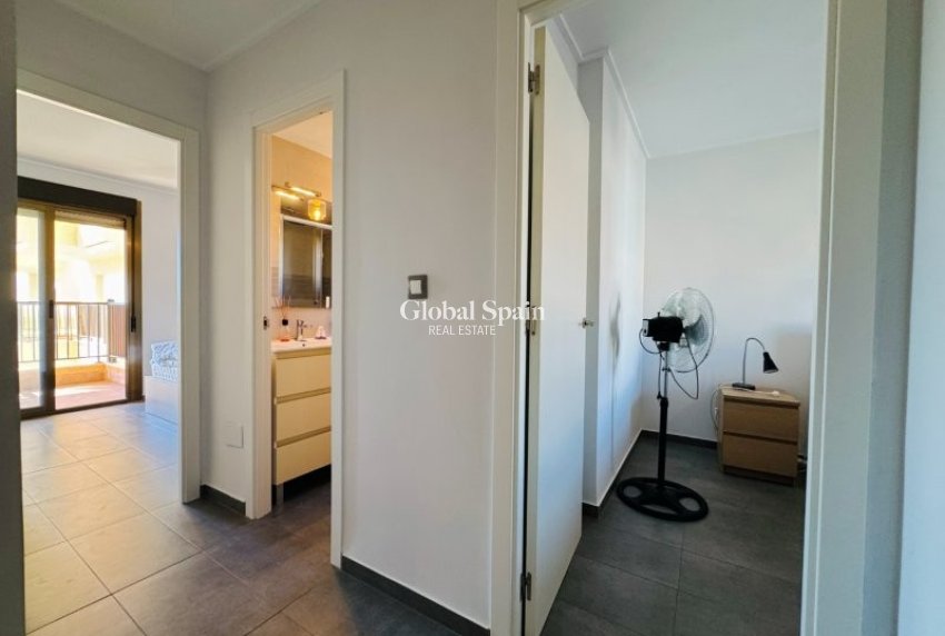 Wederverkoop - APPARTEMENT -
LA MATA - Costa Blanca