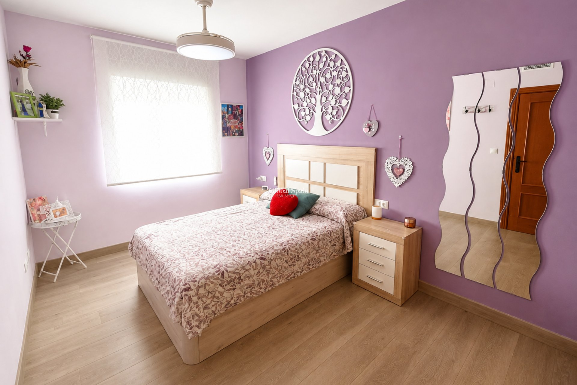 Wederverkoop - APPARTEMENT -
LA NUCÍA - La nucia