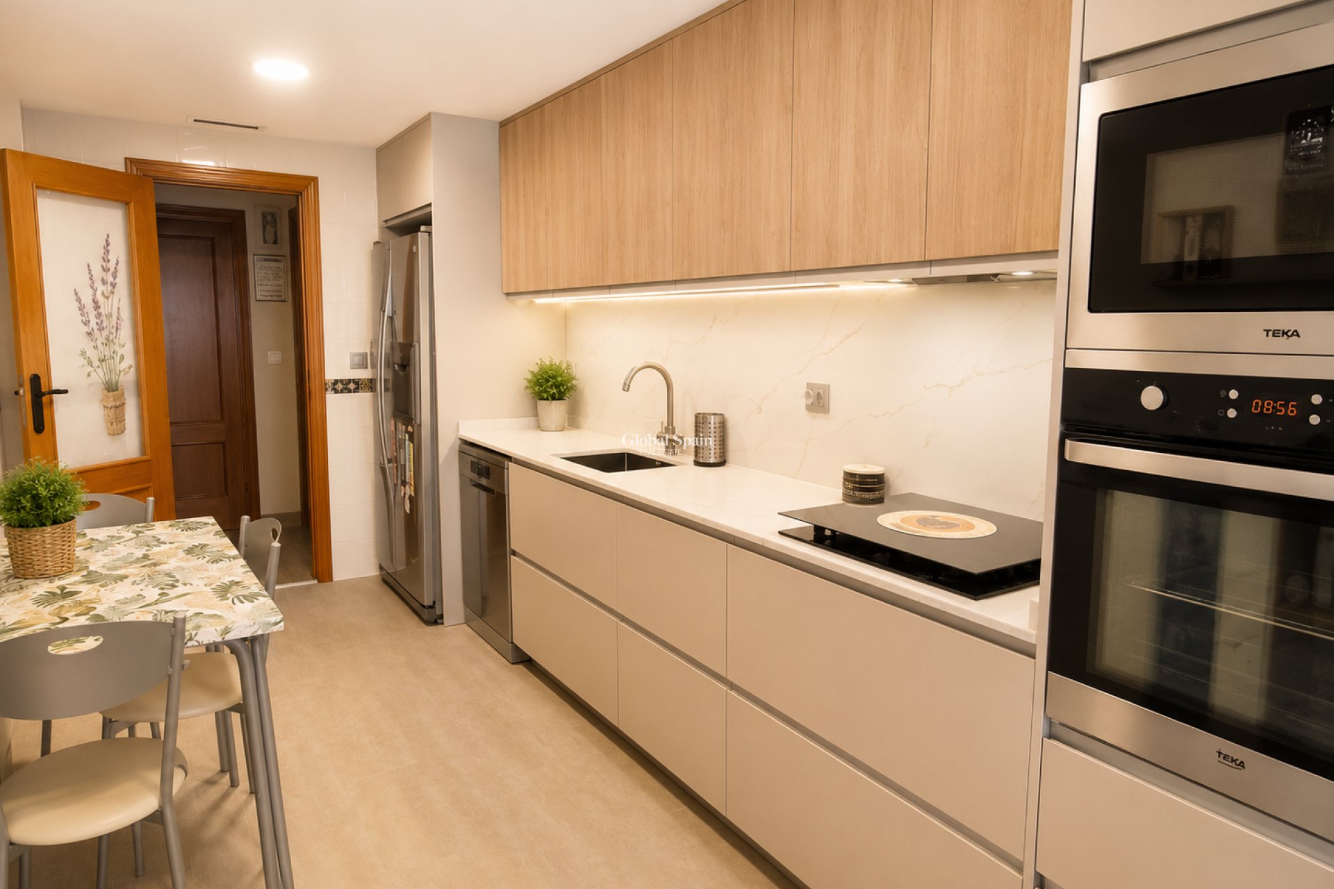 Wederverkoop - APPARTEMENT -
LA NUCÍA - La nucia