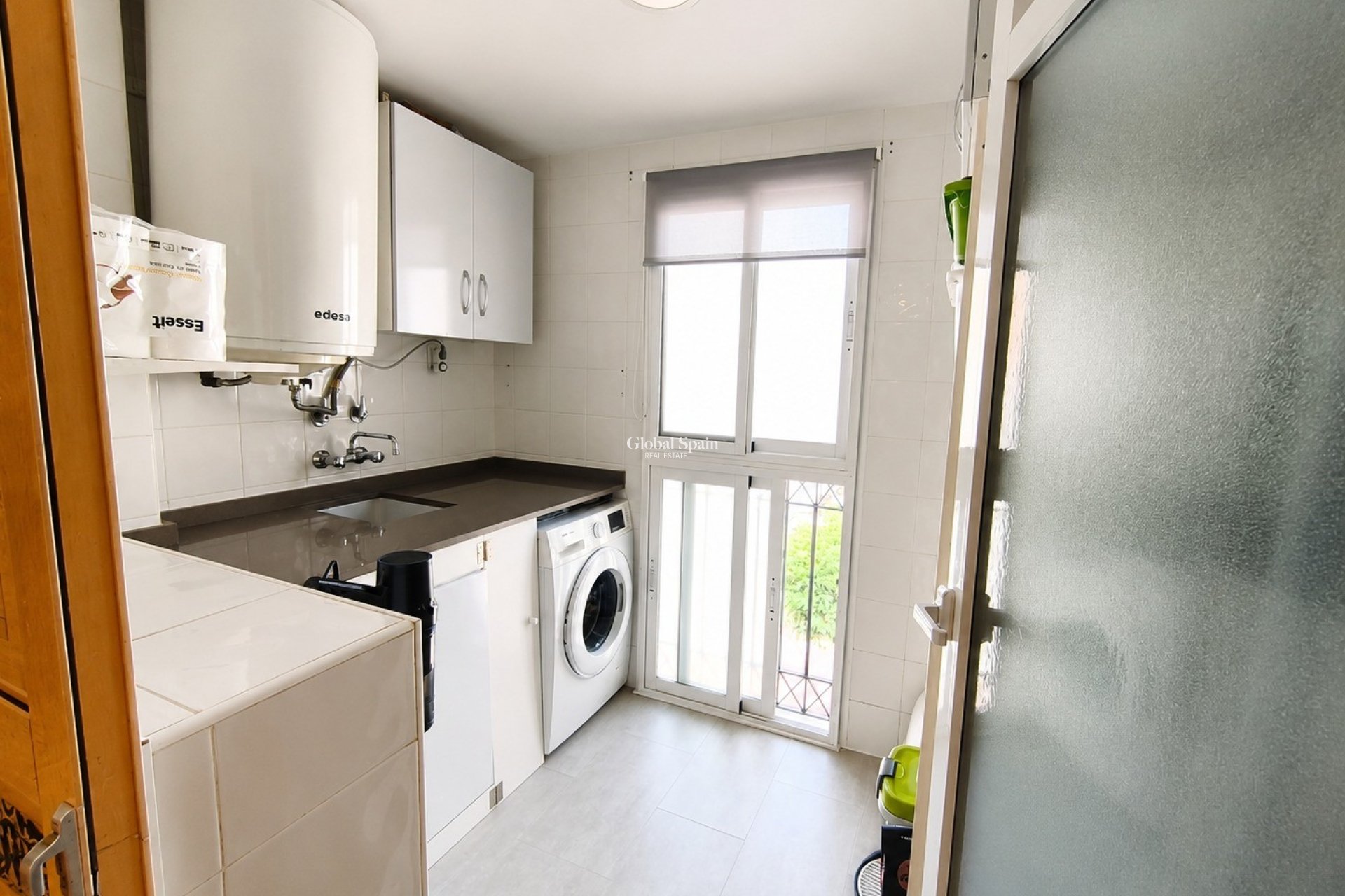 Wederverkoop - APPARTEMENT -
LA NUCÍA - La nucia