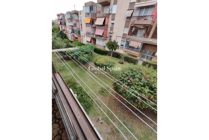 Wederverkoop - APPARTEMENT -
LA ROMANA - Inland