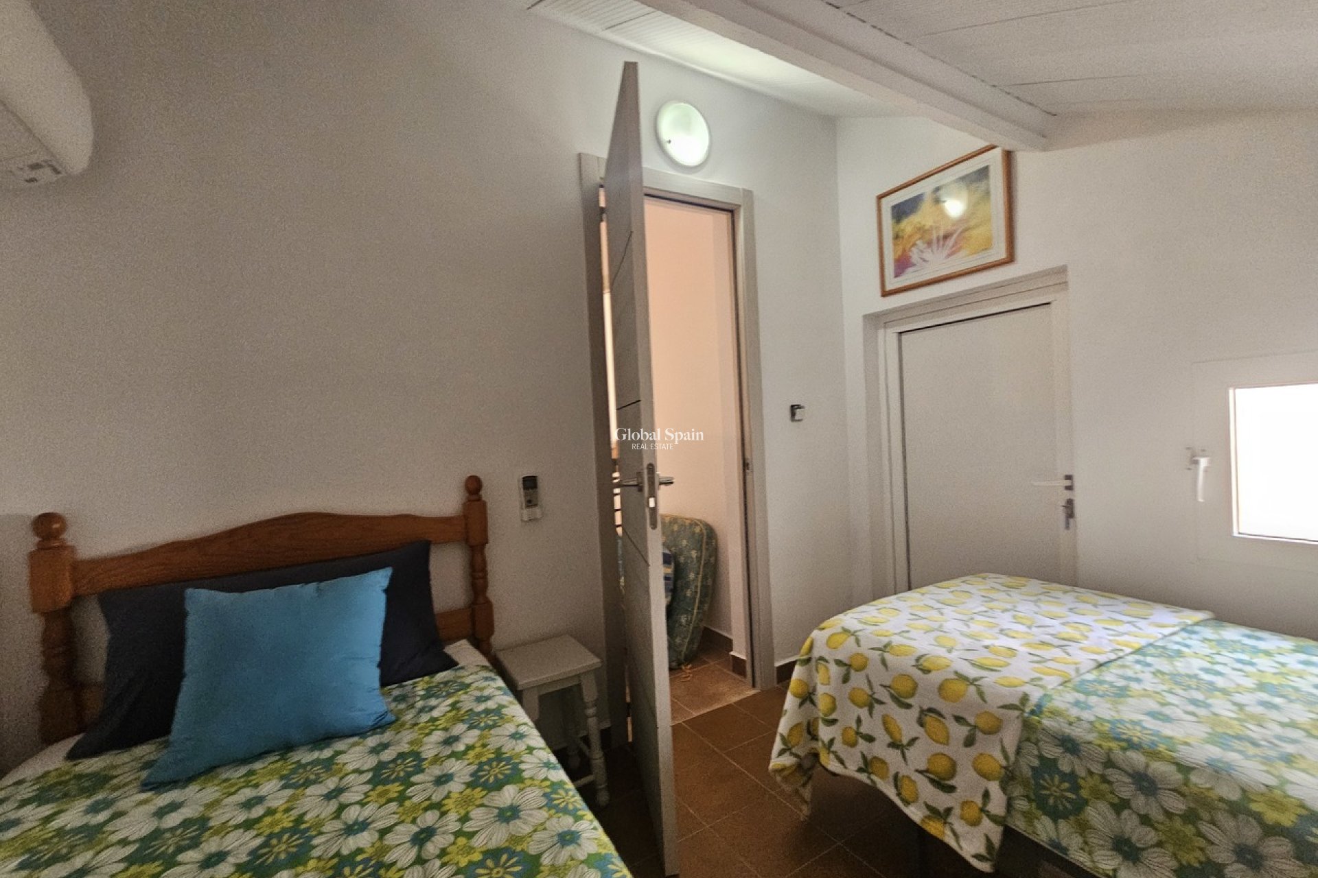 Wederverkoop - APPARTEMENT -
LA ZENIA - Costa Blanca