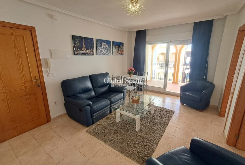 Wederverkoop - APPARTEMENT -
LA ZENIA - Costa Blanca