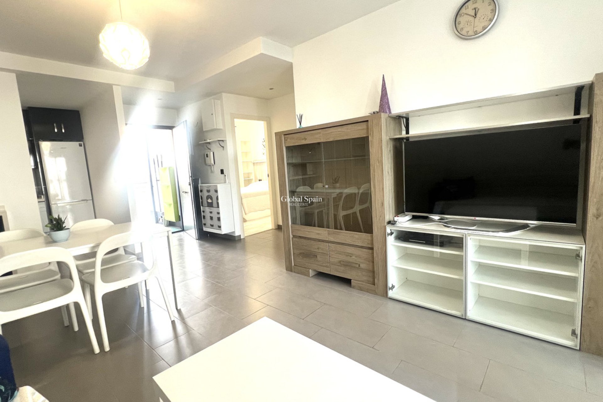 Wederverkoop - APPARTEMENT -
LA ZENIA - Costa Blanca