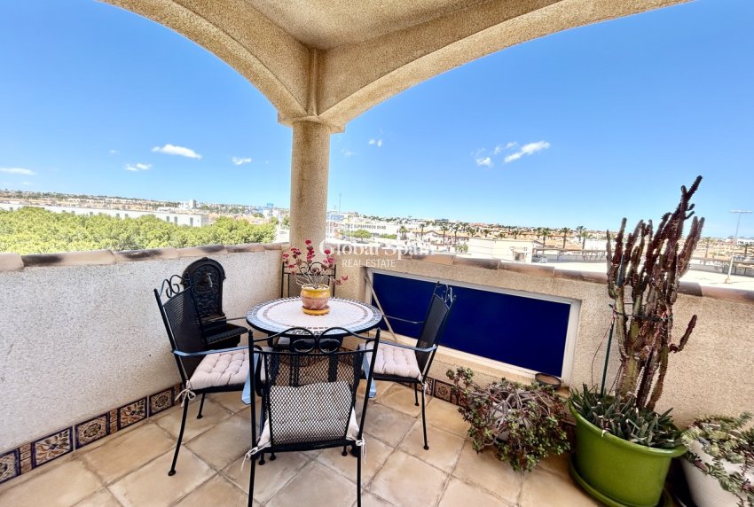 Wederverkoop - APPARTEMENT -
LA ZENIA - Costa Blanca