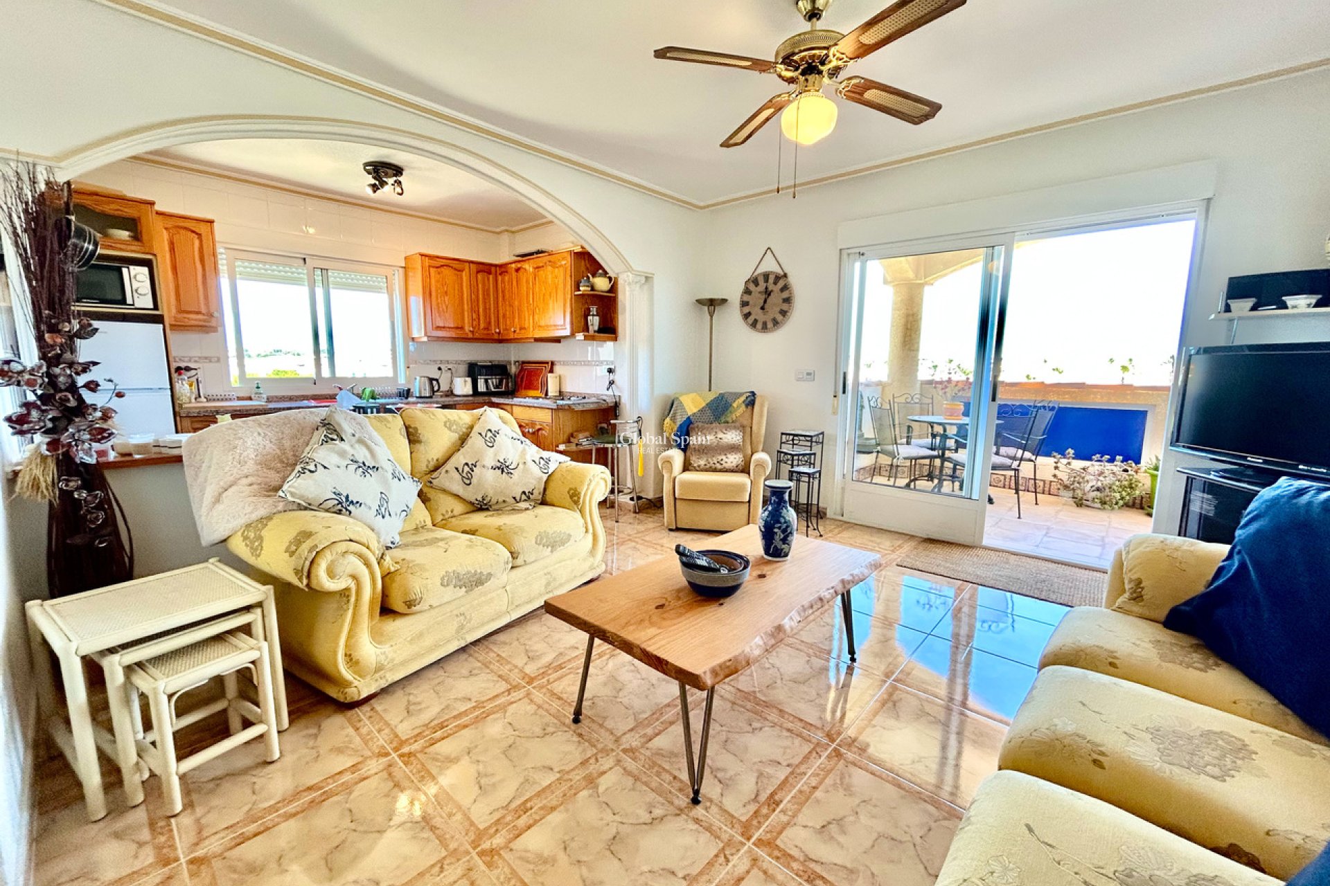 Wederverkoop - APPARTEMENT -
LA ZENIA - Costa Blanca