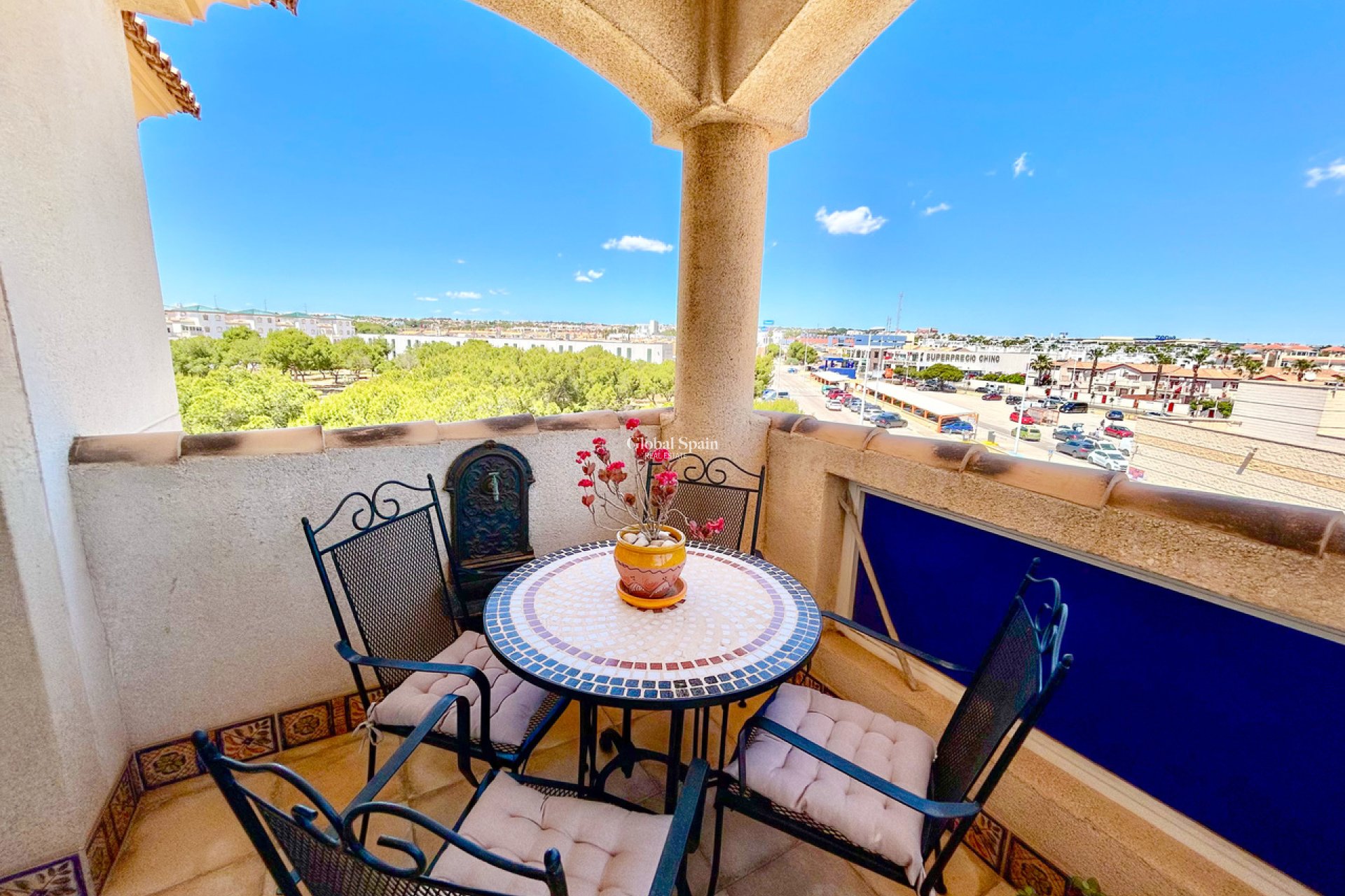 Wederverkoop - APPARTEMENT -
LA ZENIA - Costa Blanca
