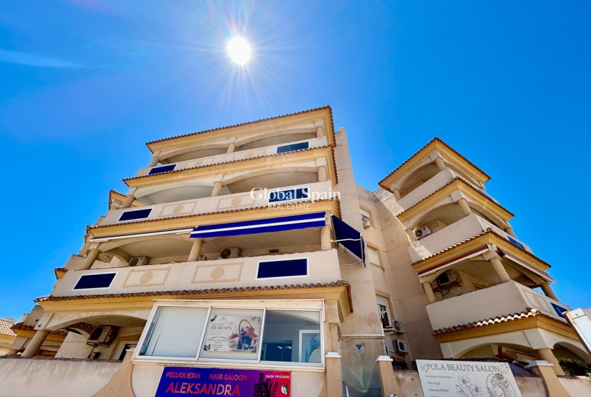 Wederverkoop - APPARTEMENT -
LA ZENIA - Costa Blanca
