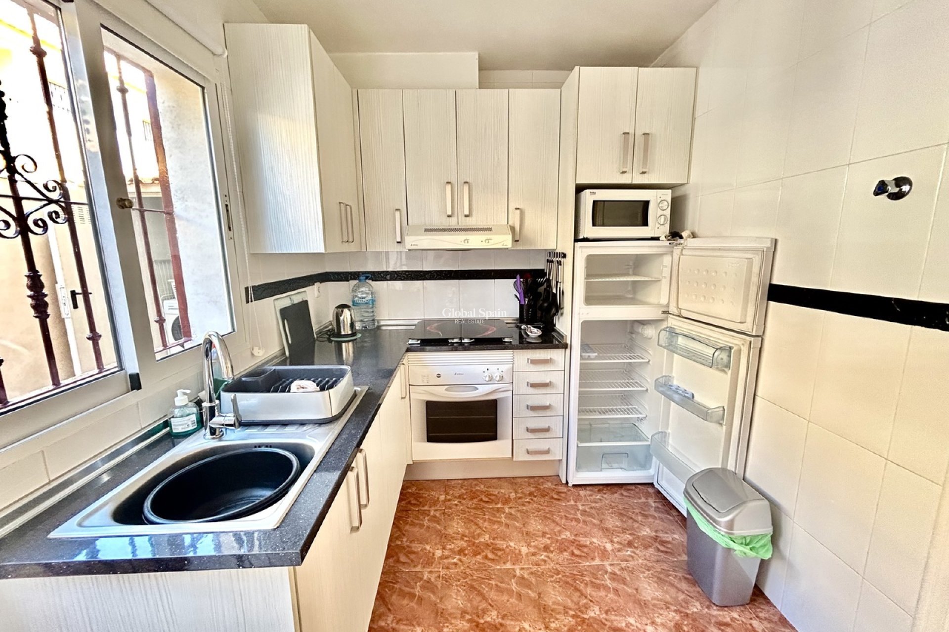 Wederverkoop - APPARTEMENT -
LA ZENIA - Costa Blanca