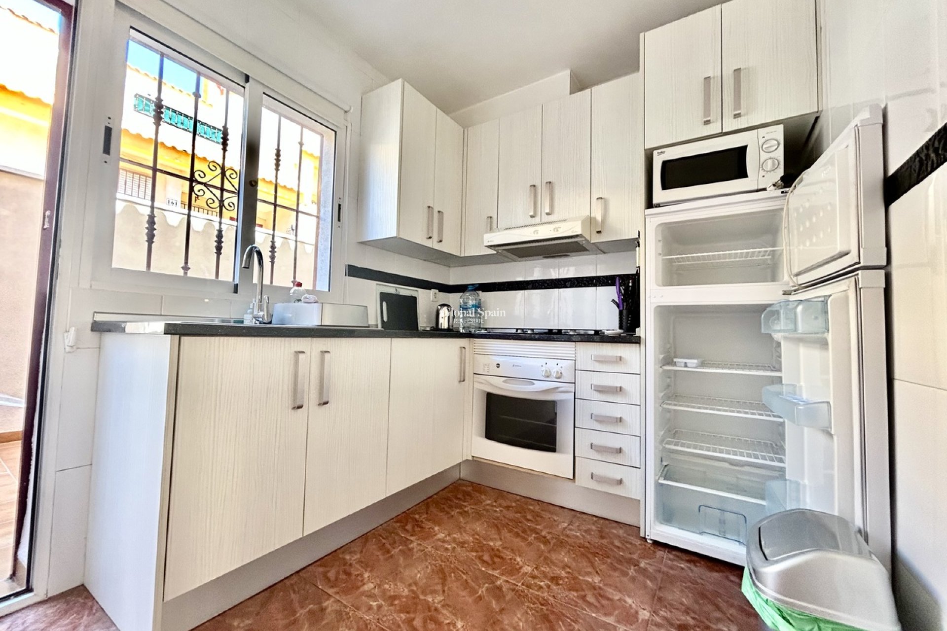 Wederverkoop - APPARTEMENT -
LA ZENIA - Costa Blanca