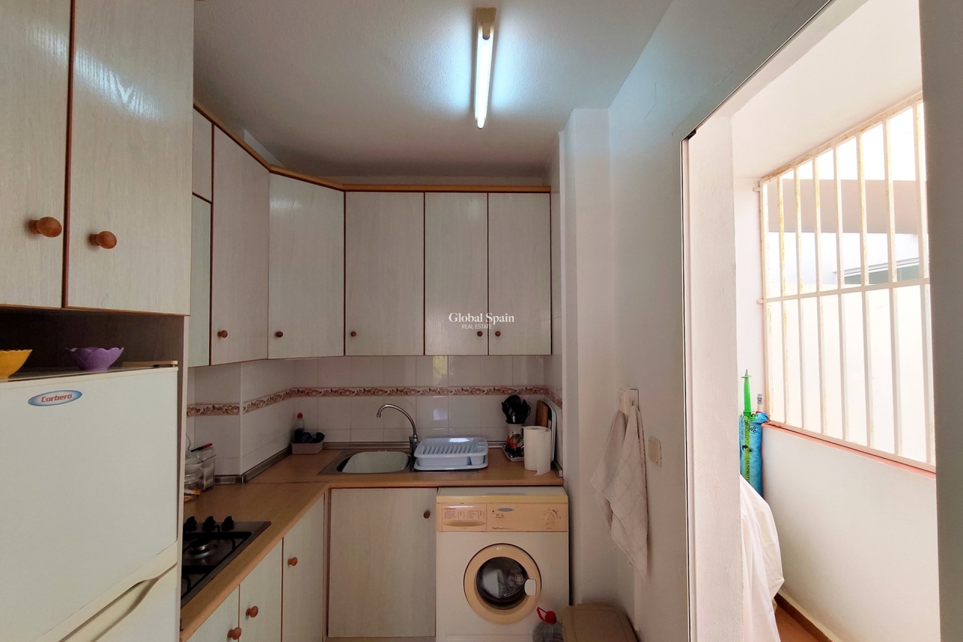Wederverkoop - APPARTEMENT -
LA ZENIA - Costa Blanca