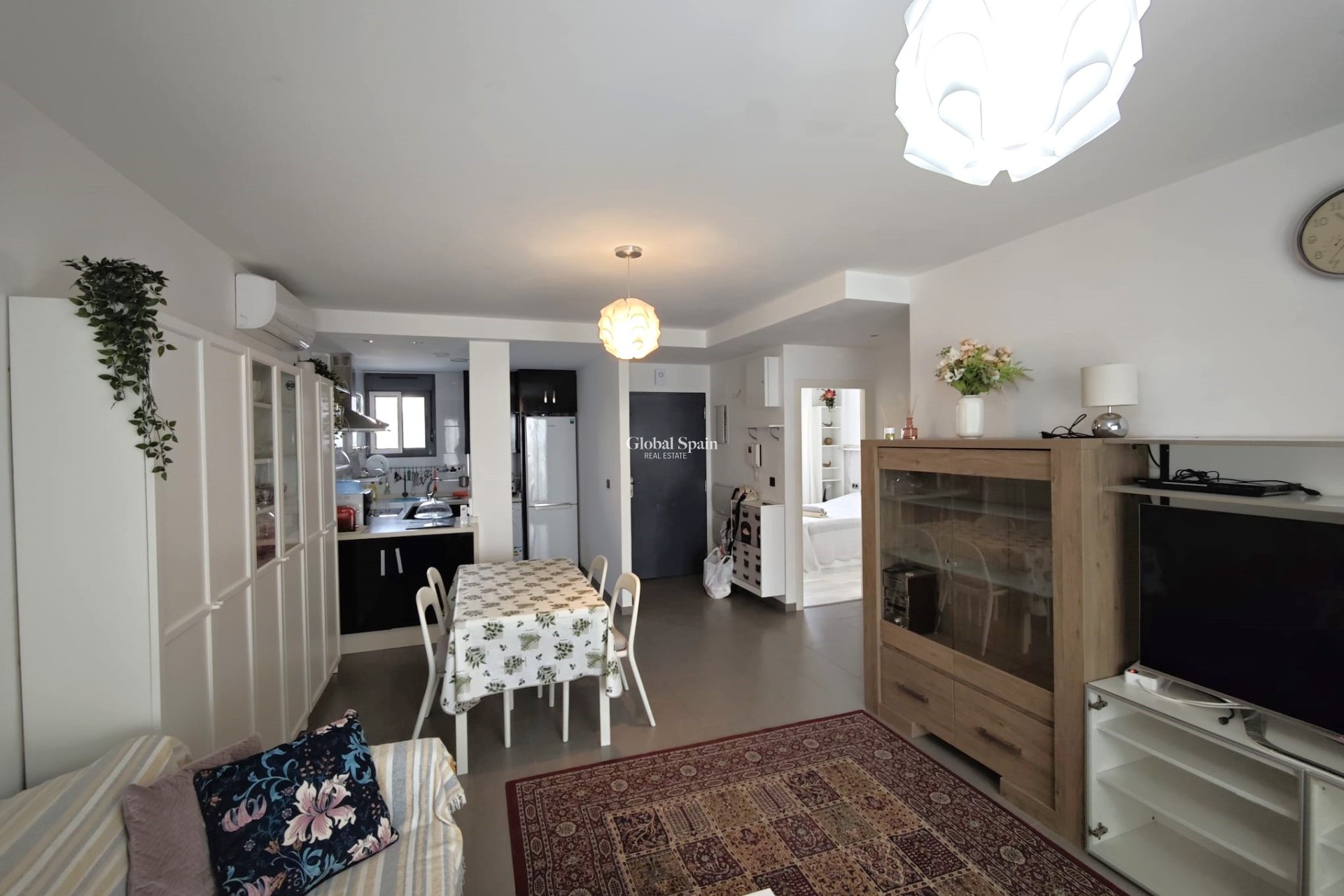 Wederverkoop - APPARTEMENT -
LA ZENIA - Costa Blanca