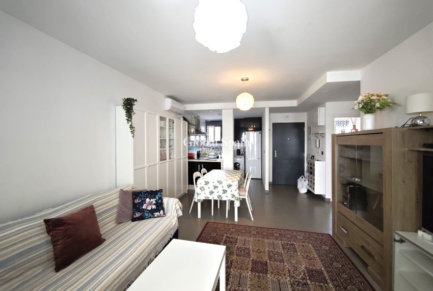 Wederverkoop - APPARTEMENT -
LA ZENIA - Costa Blanca