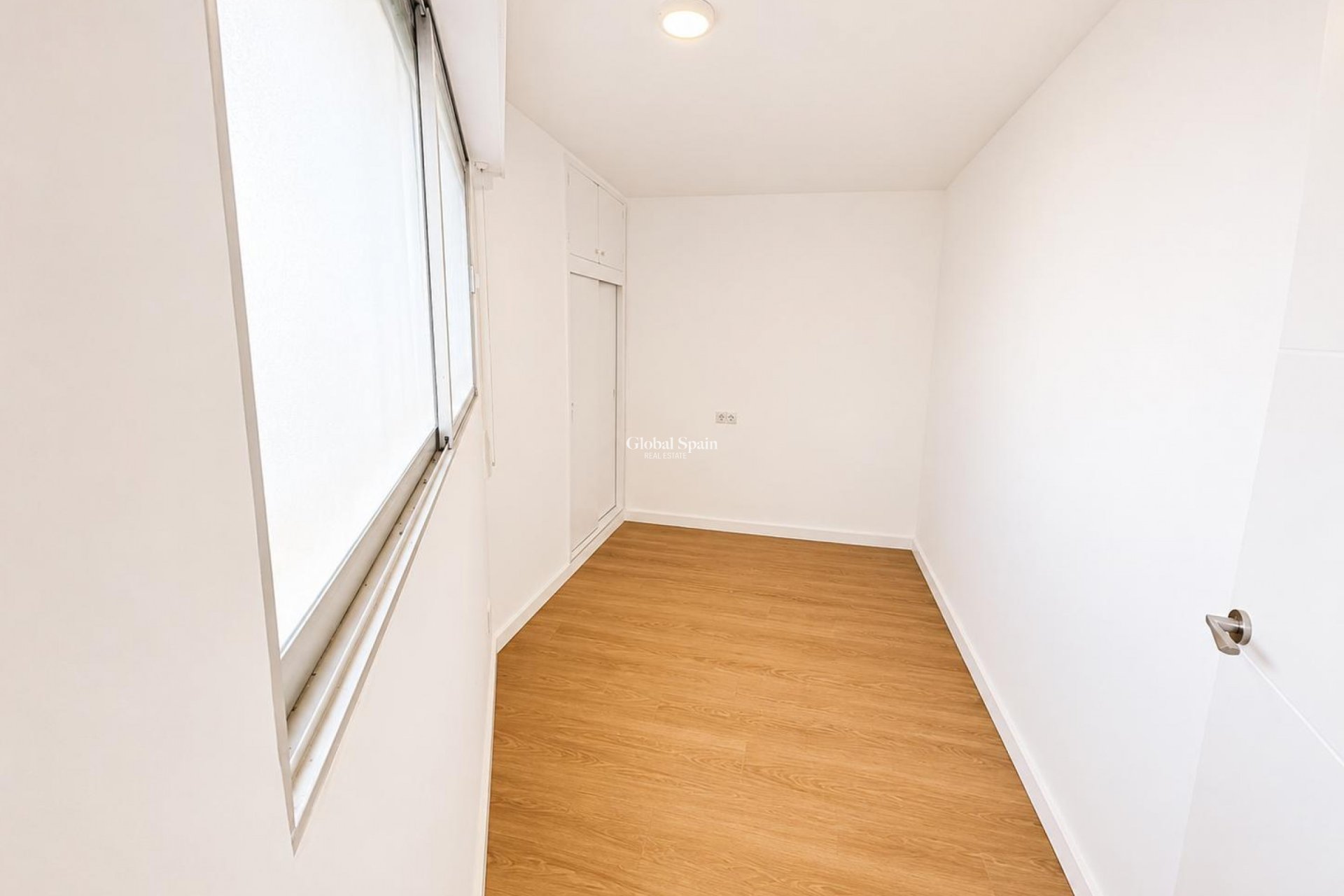 Wederverkoop - APPARTEMENT -
LA ZENIA - Costa Blanca