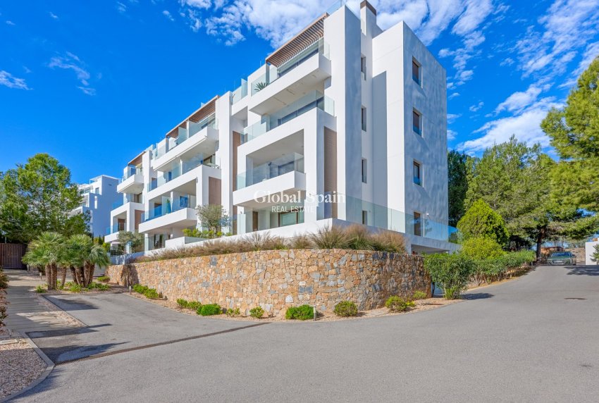 Wederverkoop - APPARTEMENT -
LAS COLINAS GOLF RESORT - Costa Blanca