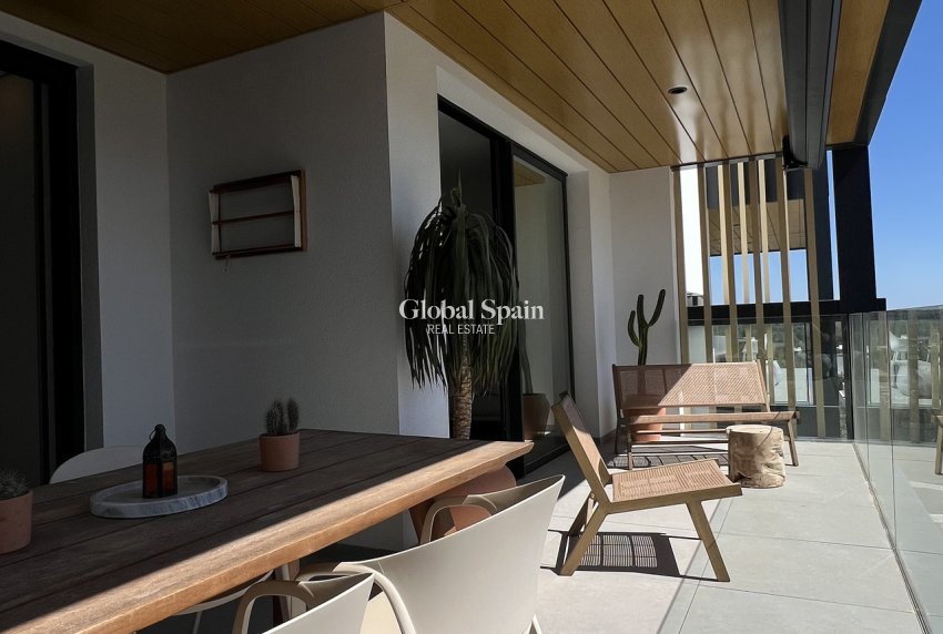 Wederverkoop - APPARTEMENT -
LAS COLINAS GOLF RESORT - Costa Blanca