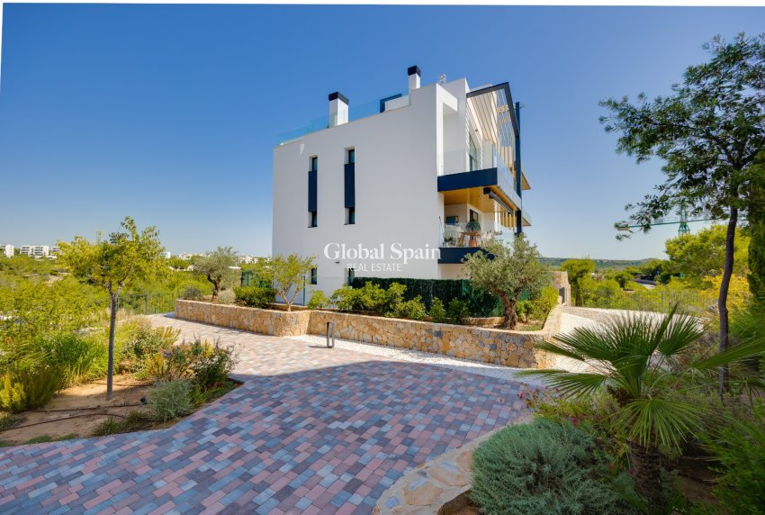 Wederverkoop - APPARTEMENT -
LAS COLINAS GOLF RESORT - Las Colinas Golf Resort