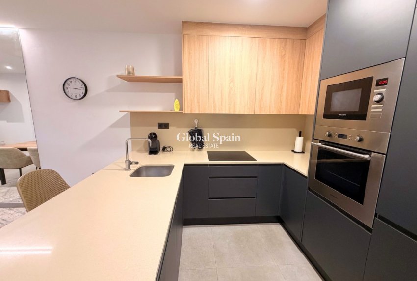 Wederverkoop - APPARTEMENT -
LO CRISPÍN - Inland