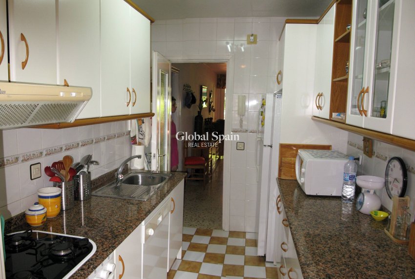 Wederverkoop - APPARTEMENT -
LO PAGÁN - 1Âª Linea De Playa