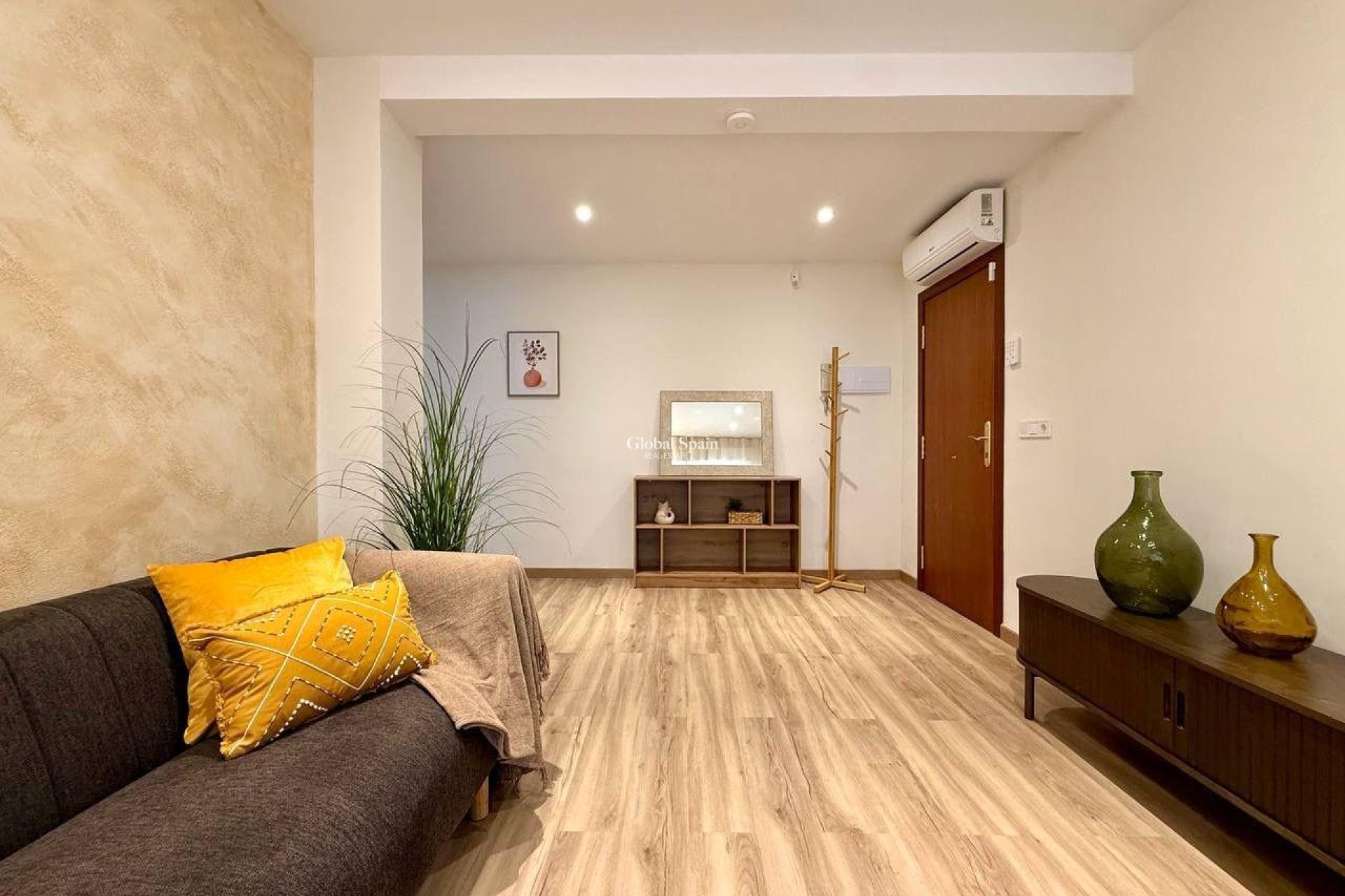 Wederverkoop - APPARTEMENT -
LO PAGÁN - La Puntica