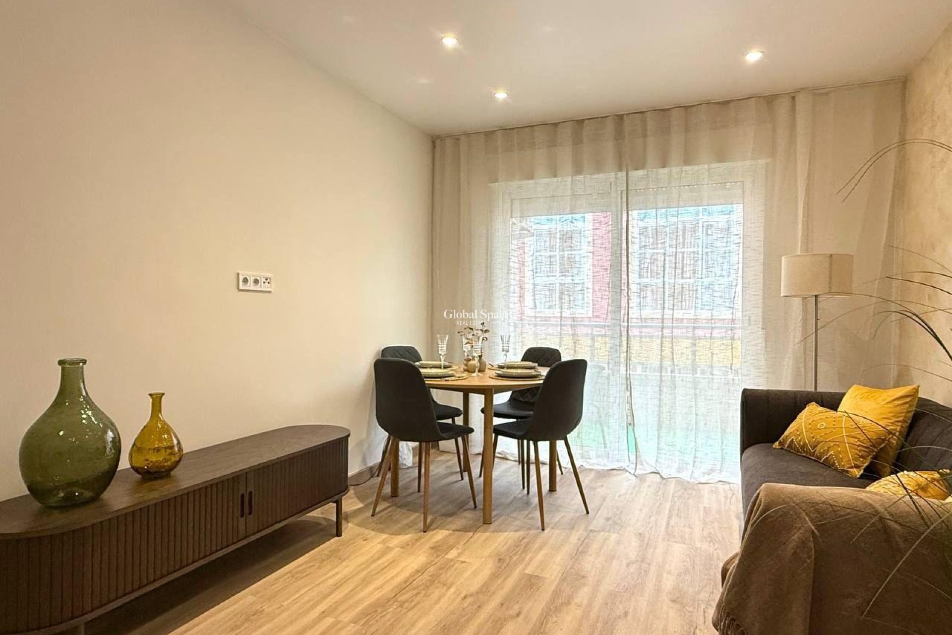 Wederverkoop - APPARTEMENT -
LO PAGÁN - La Puntica