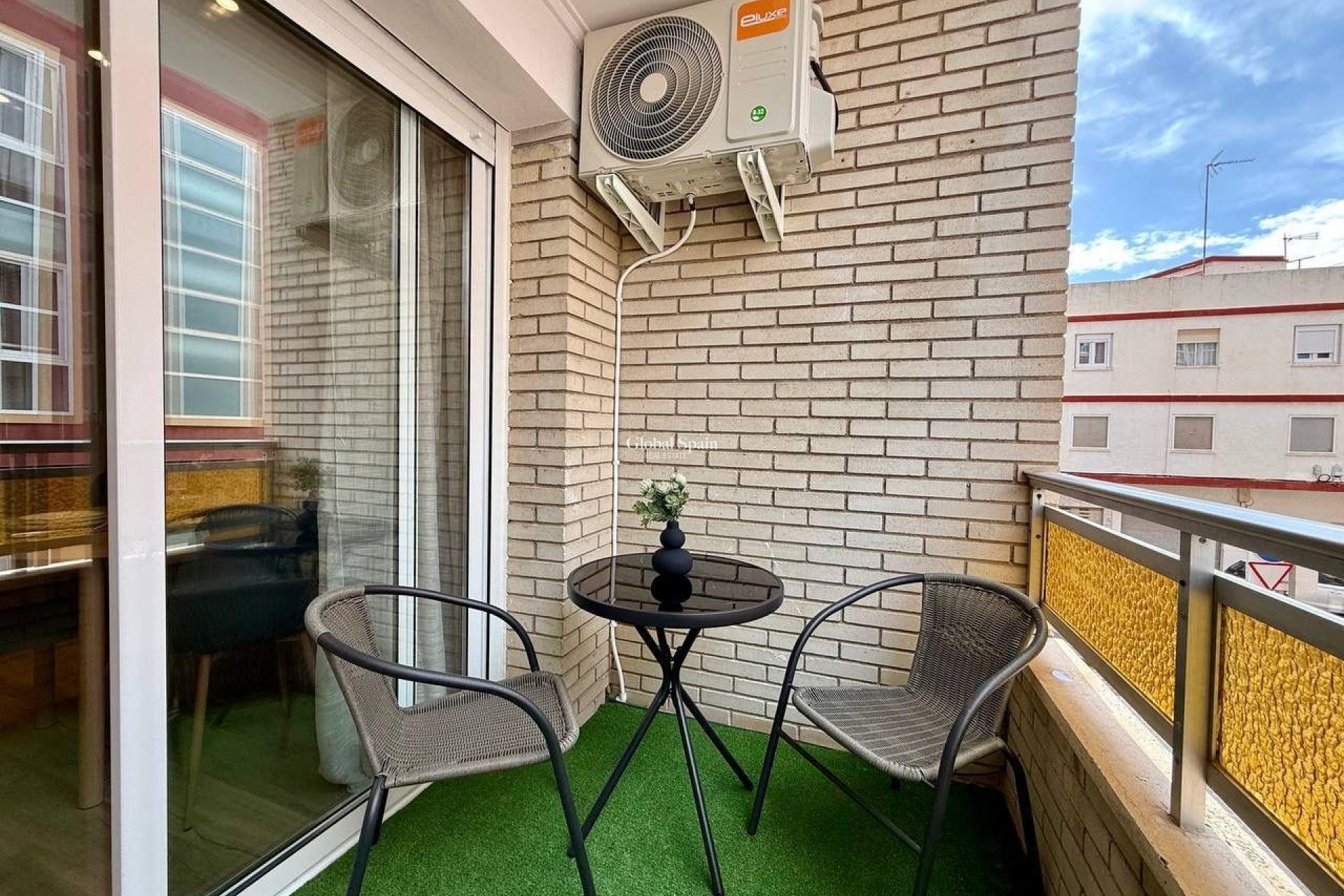 Wederverkoop - APPARTEMENT -
LO PAGÁN - La Puntica