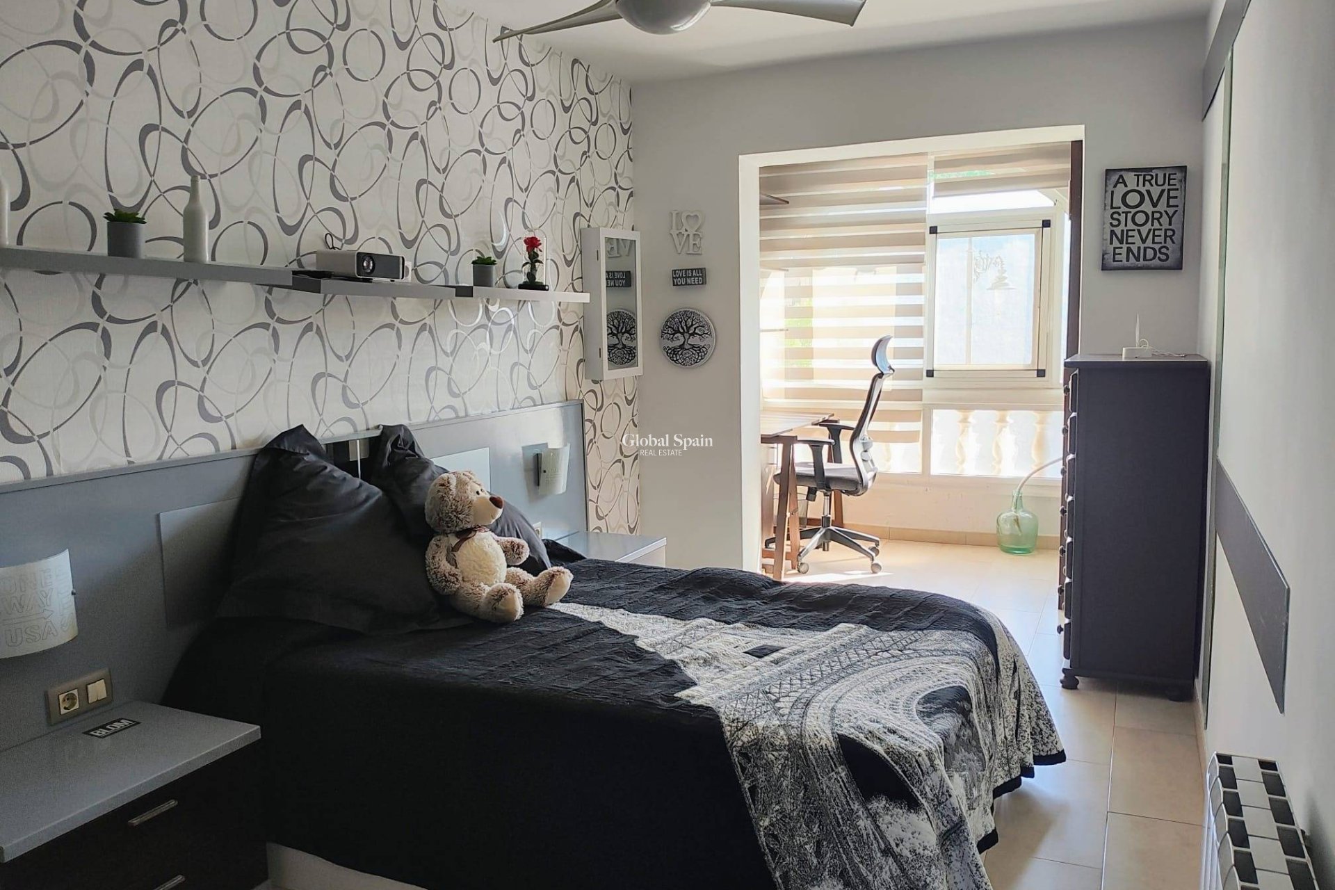 Wederverkoop - APPARTEMENT -
LO PAGÁN - Villananitos