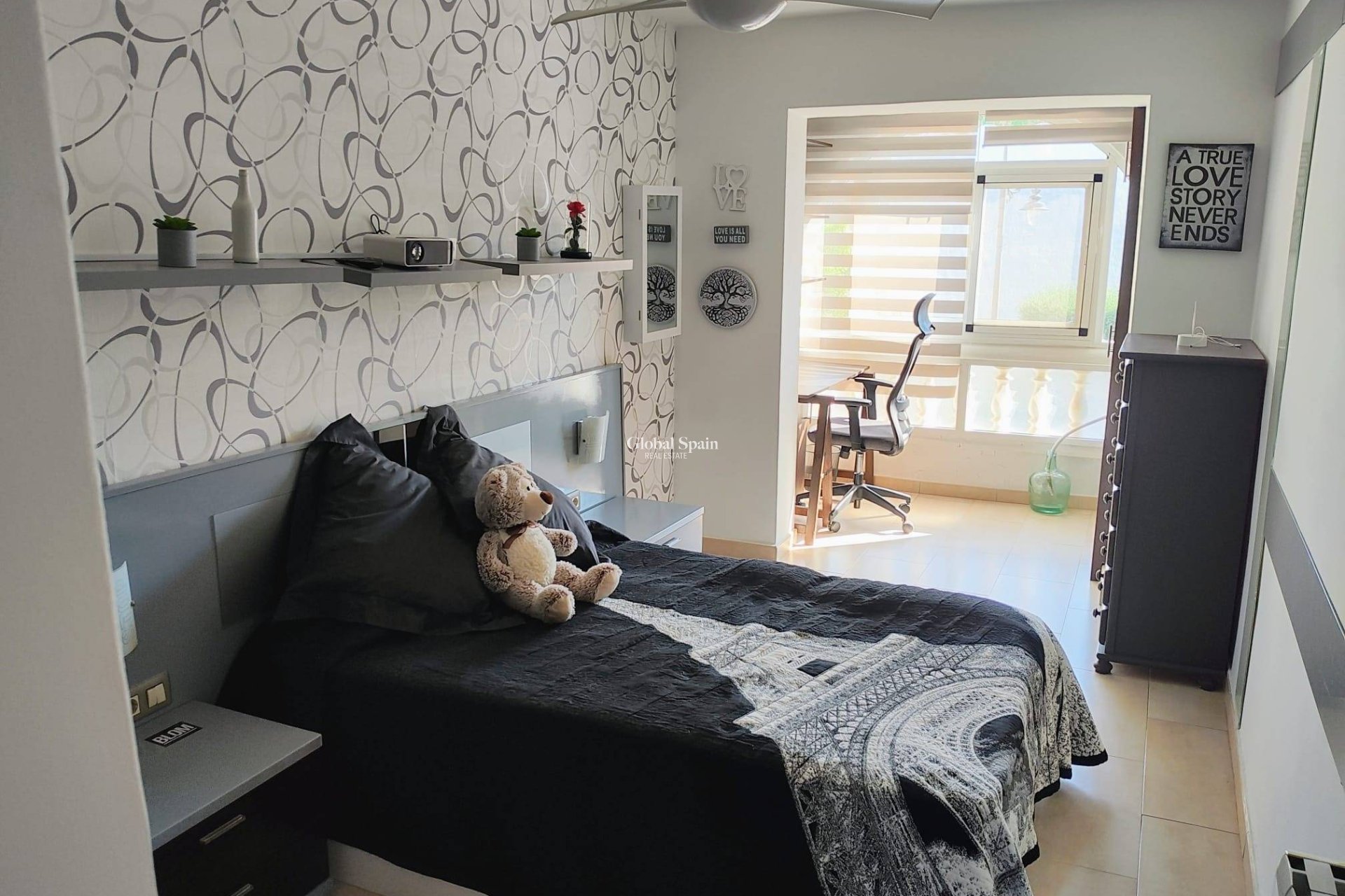 Wederverkoop - APPARTEMENT -
LO PAGÁN - Villananitos