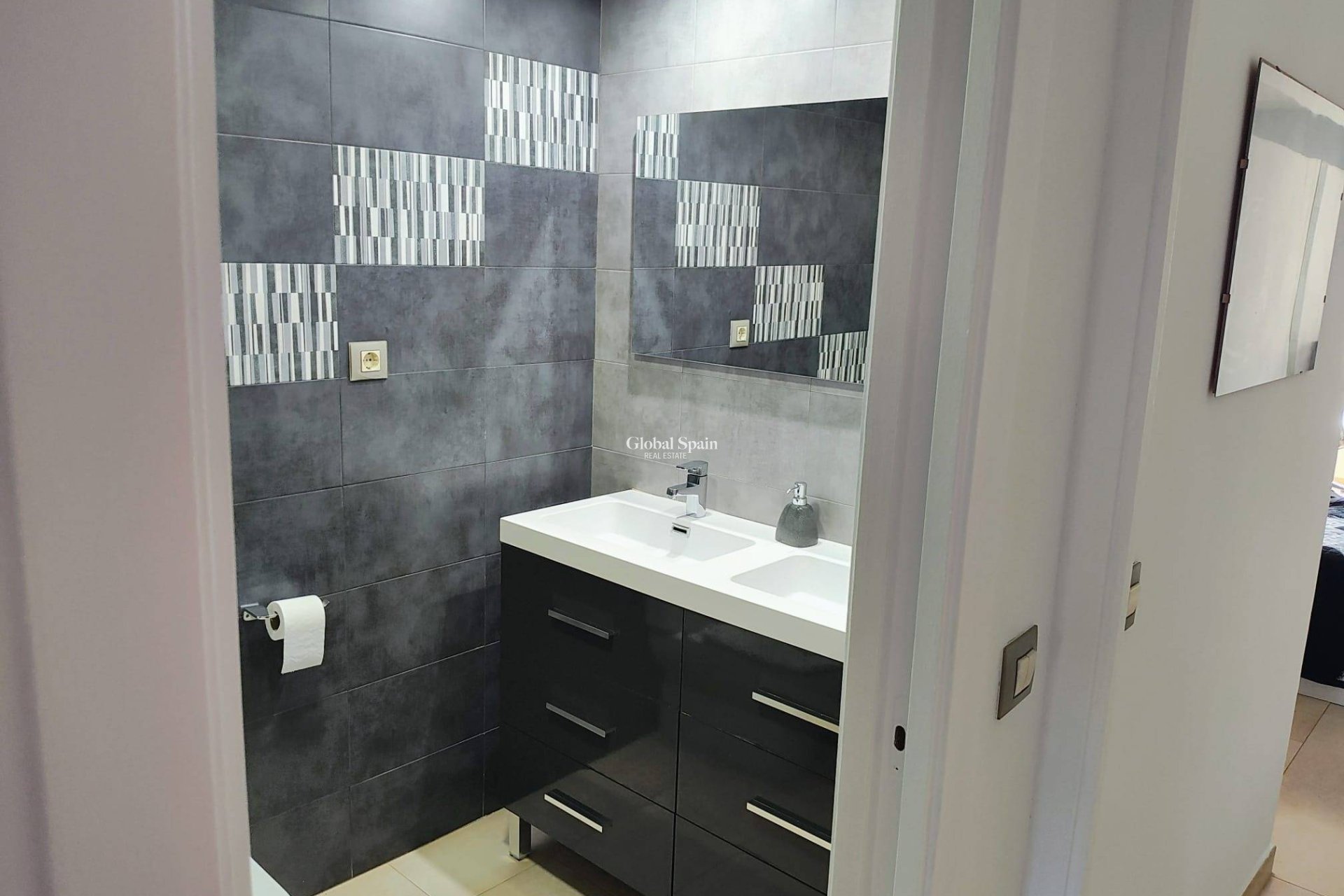 Wederverkoop - APPARTEMENT -
LO PAGÁN - Villananitos