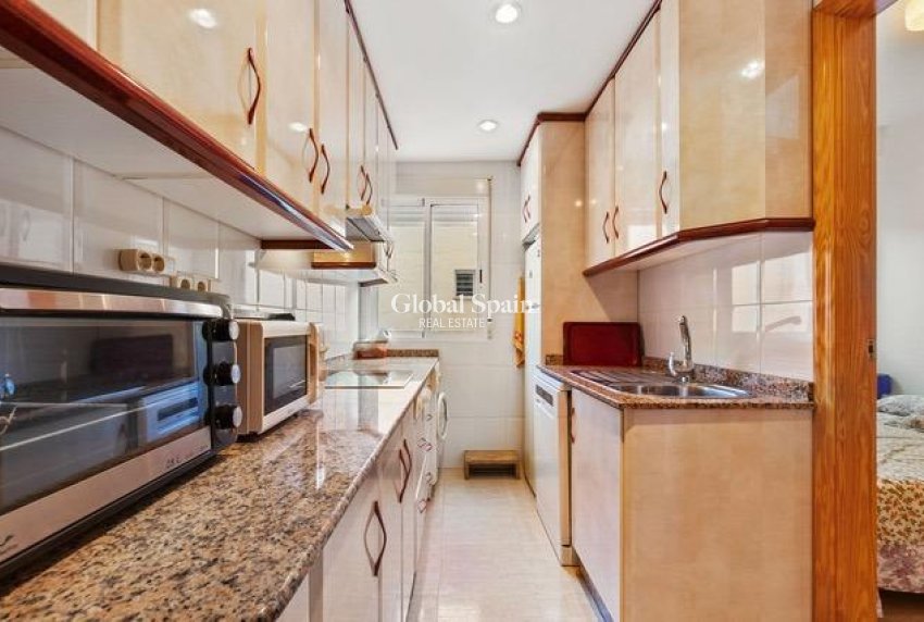 Wederverkoop - APPARTEMENT -
LO PAGÁN - Villananitos