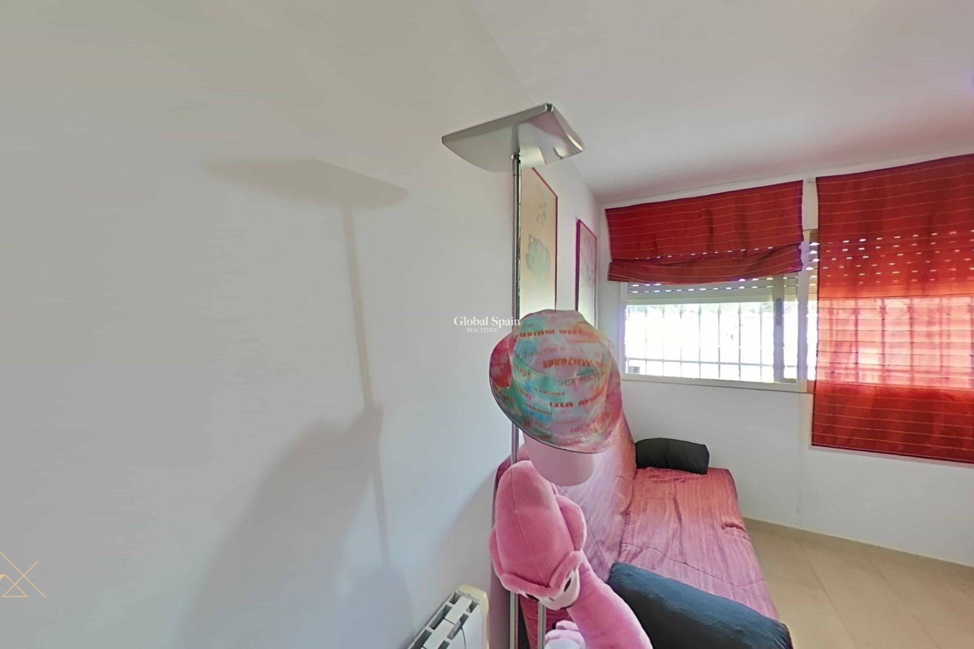 Wederverkoop - APPARTEMENT -
LO PAGÁN - Villananitos