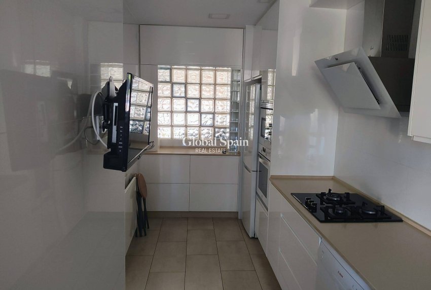 Wederverkoop - APPARTEMENT -
LO PAGÁN - Villananitos