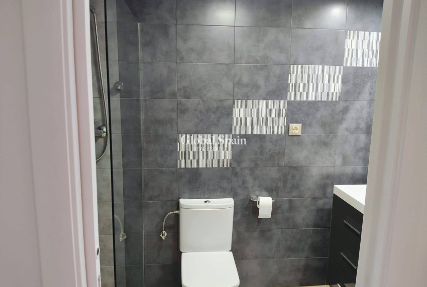 Wederverkoop - APPARTEMENT -
LO PAGÁN - Villananitos