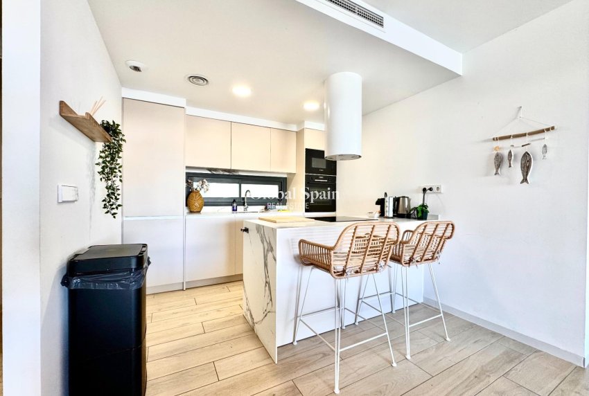 Wederverkoop - APPARTEMENT -
LOS ALCÁZARES - Dolores De Pacheco-santa Rosalía